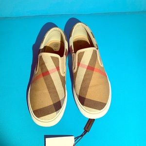 Burberry kids unisex slip on sneakers